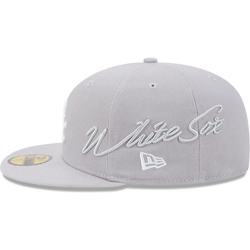 mutzen-flach-grau-angepasst-59fifty-side-script-der-chicago-white-sox-mlb-von-new-era mutzen-flach-grau-angepasst-59fifty-side-script-der-chicago-white-sox-mlb-von-new-era