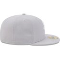 mutzen-flach-grau-angepasst-59fifty-side-script-der-chicago-white-sox-mlb-von-new-era