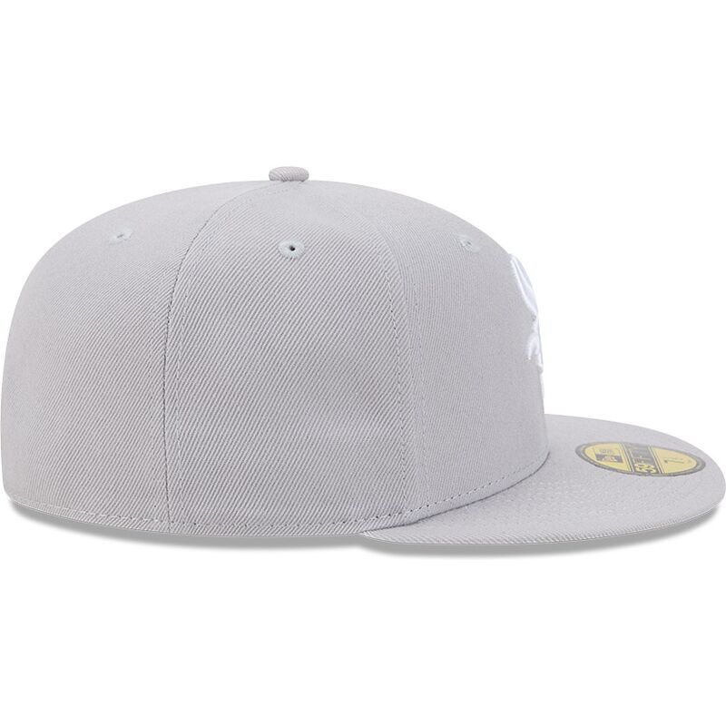 mutzen-flach-grau-angepasst-59fifty-side-script-der-chicago-white-sox-mlb-von-new-era mutzen-flach-grau-angepasst-59fifty-side-script-der-chicago-white-sox-mlb-von-new-era