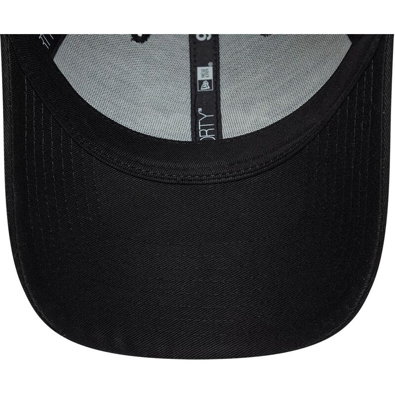 casquette-courbee-noire-ajustable-9forty-gem-patch-distress-alone-new-era casquette-courbee-noire-ajustable-9forty-gem-patch-distress-alone-new-era
