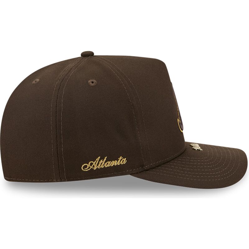 mutzen-gebogen-braun-snapback-9fifty-a-frame-precurved-visor-pin-der-atlanta-braves-mlb-von-new-era mutzen-gebogen-braun-snapback-9fifty-a-frame-precurved-visor-pin-der-atlanta-braves-mlb-von-new-era