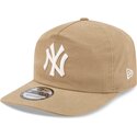 mutzen-gebogen-beige-snapback-19twenty-precurved-der-new-york-yankees-mlb-von-new-era