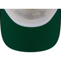 casquette-courbee-bleue-marine-et-blanche-snapback-19twenty-pinstripe-new-york-yankees-mlb-new-era
