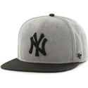 mutzen-flach-grau-snapback-lisa-der-new-york-yankees-mlb-von-47-brand